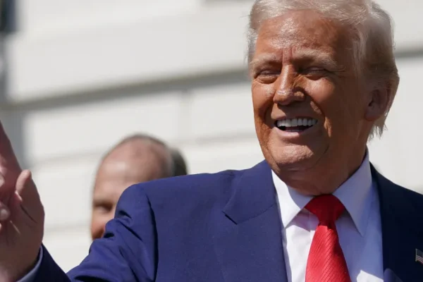 Presiden Trump Tegaskan Ingin Capai Kesepakatan Perdagangan yang Adil dengan China di Tengah Ketegangan Ekonomi Global