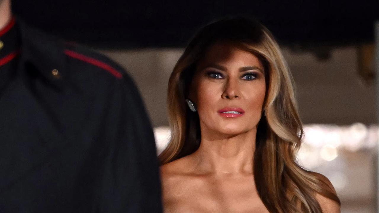 056325900_1763653728-Melania_Trump__2_